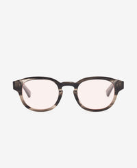 Cloudy Grey Peach-red tint