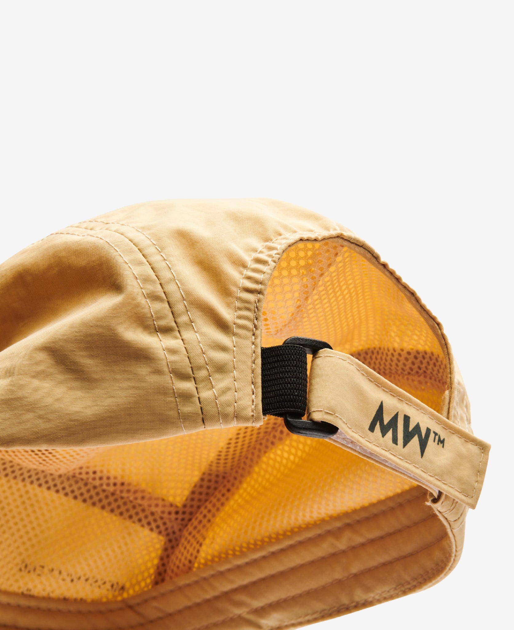 CAP1067 - Sand