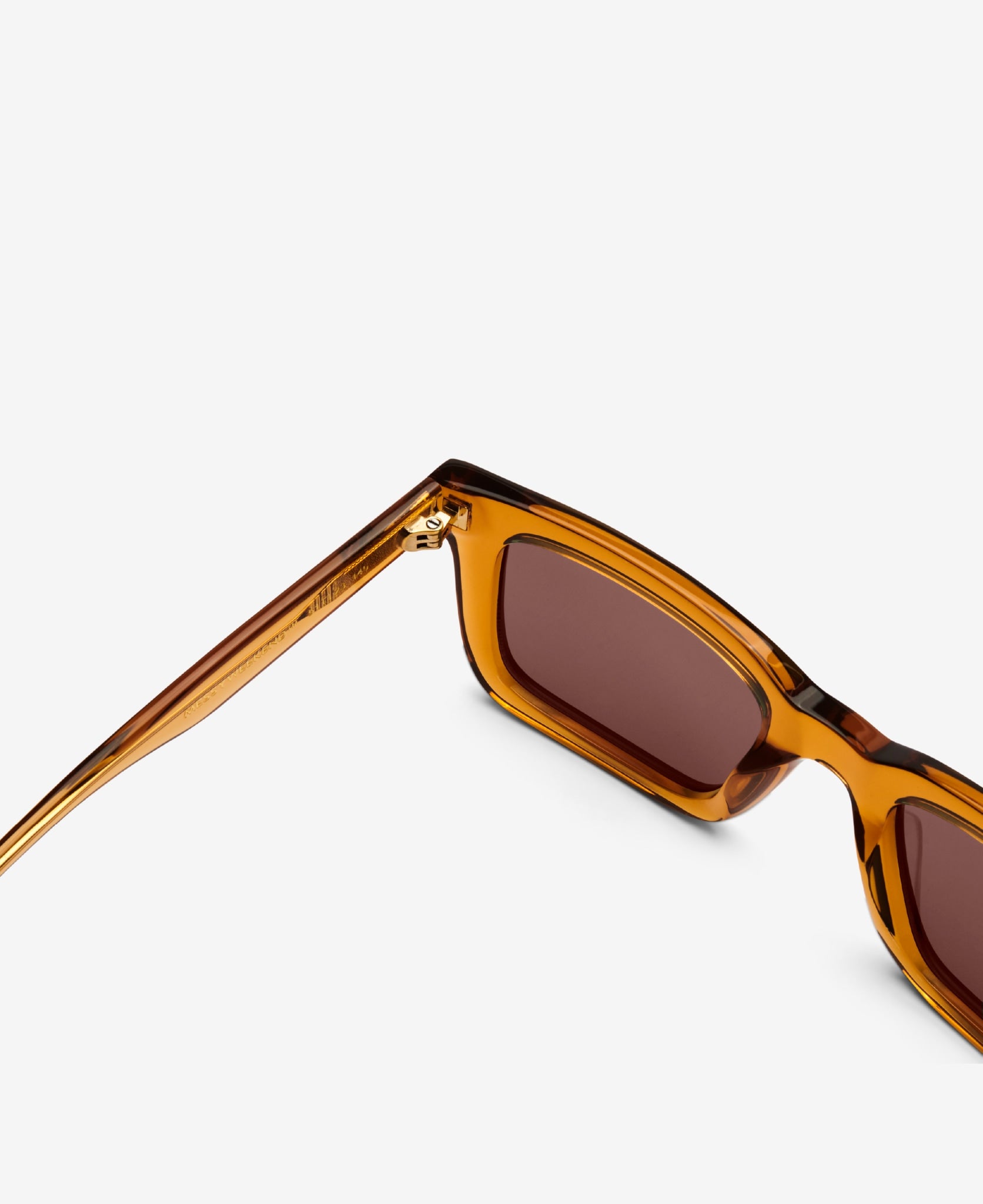 GARY Coffee - Oversized Sunglasses | MESSY WEEKEND