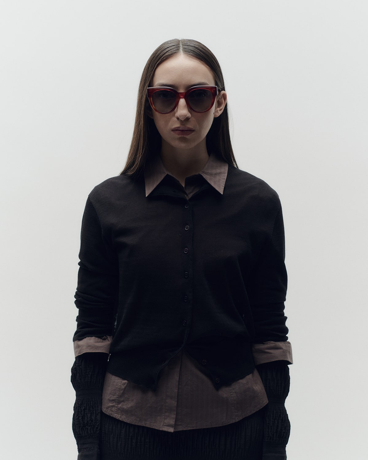 IONA - Black Deep Grey