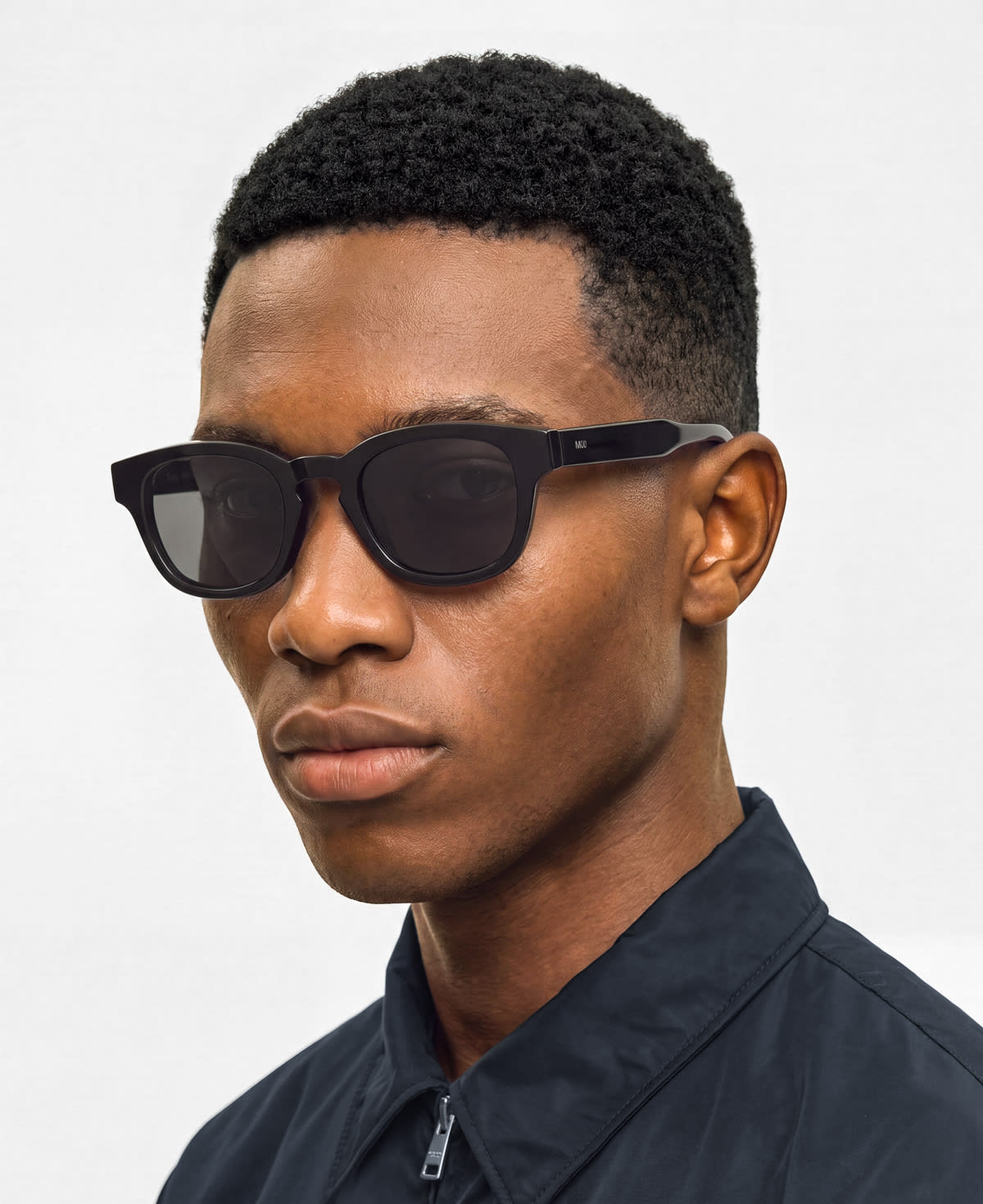 TEO - Black Deep Grey